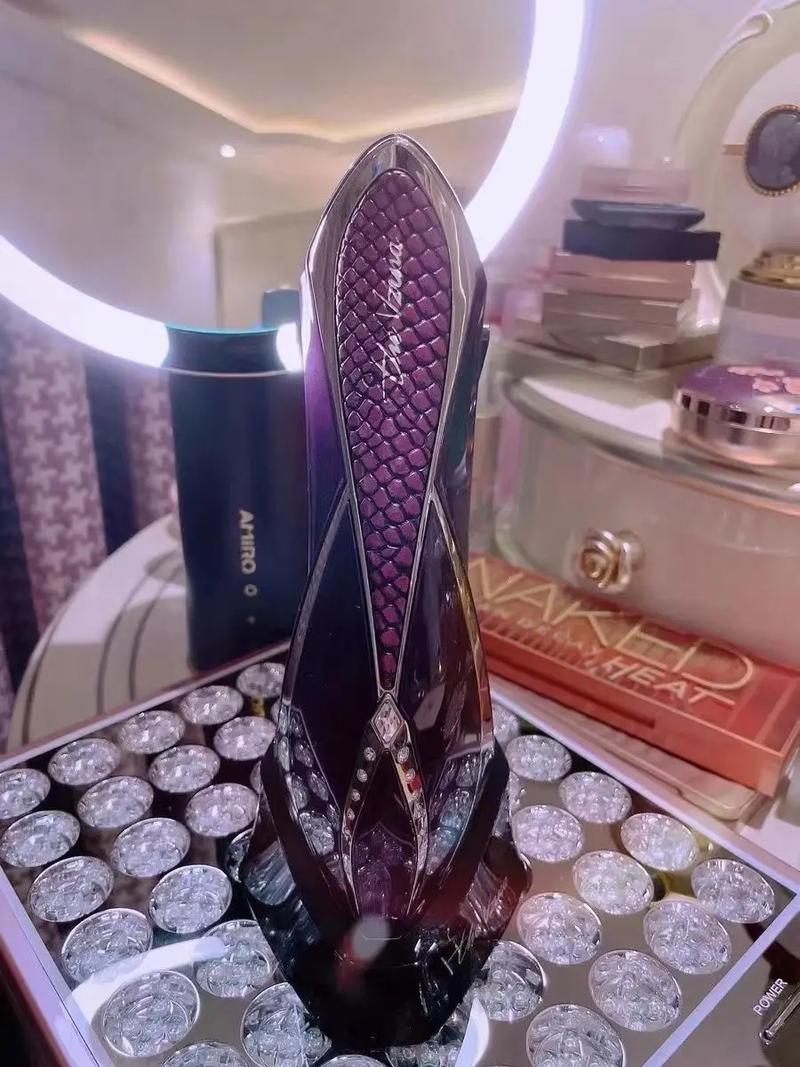 科技之爱，悦己悦人 宙斯美容仪，520的深情告白与精致礼物